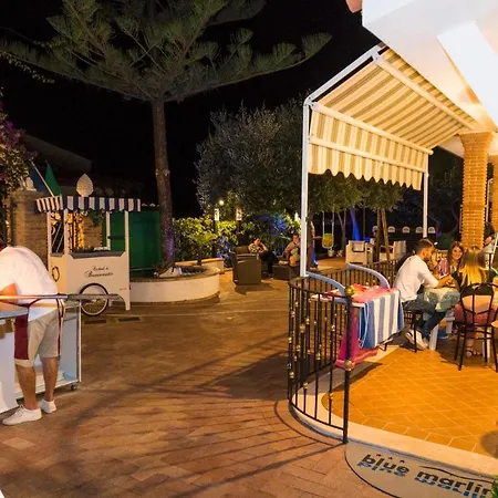 Blue Marlin Hotel apartamentowy 3*